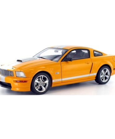 Autoart 1/18 Ford Mustang GT Coupe 2007 Orange Diecast Model Car