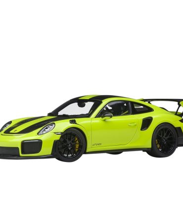 Autoart 1/18 Porsche 911 GT2 RS Weissach Light Green Carbon Black Model