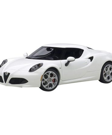 Autoart 1/18 Alfa Romeo 4C White Diecast Model Car