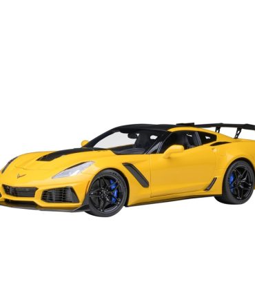 Autoart 1/18 Chevrolet Corvette C7 ZR1 Yellow Model Car
