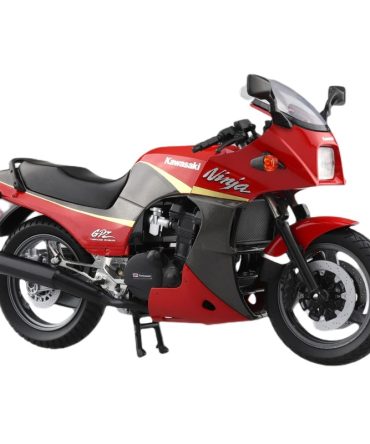 Aoshima 1/12 Kawasaki Gpz900R Red/Gray Model