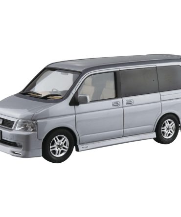 Aoshima 1/24 Honda RF3 Stepwagon Modulo ’01 Plastic Model