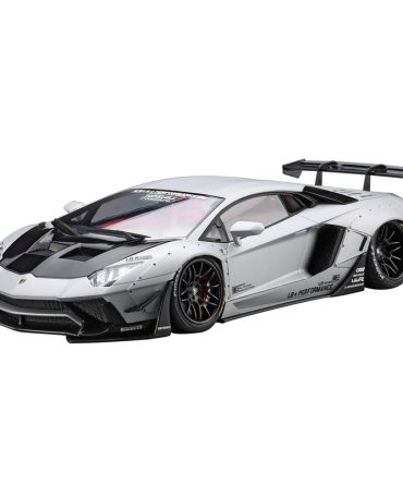 Aoshima 1/24 LB Liberty Walk Lamborghini Model