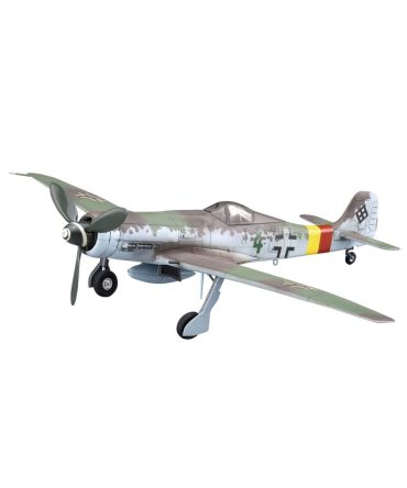 Aoshima 1/72 Aircraft Focke-Wulf Ta152H-0 Model