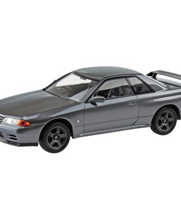 Aoshima 1/32 Nissan R32 GT-R Gun Gray Model Kit Pre-Colored