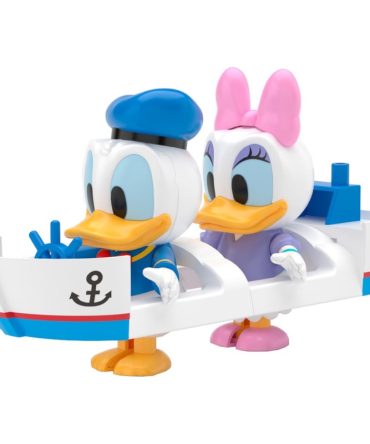 Aoshima Rakupura Tokotoko No. Dp-09 Disney Donald & Daisy Model Kit